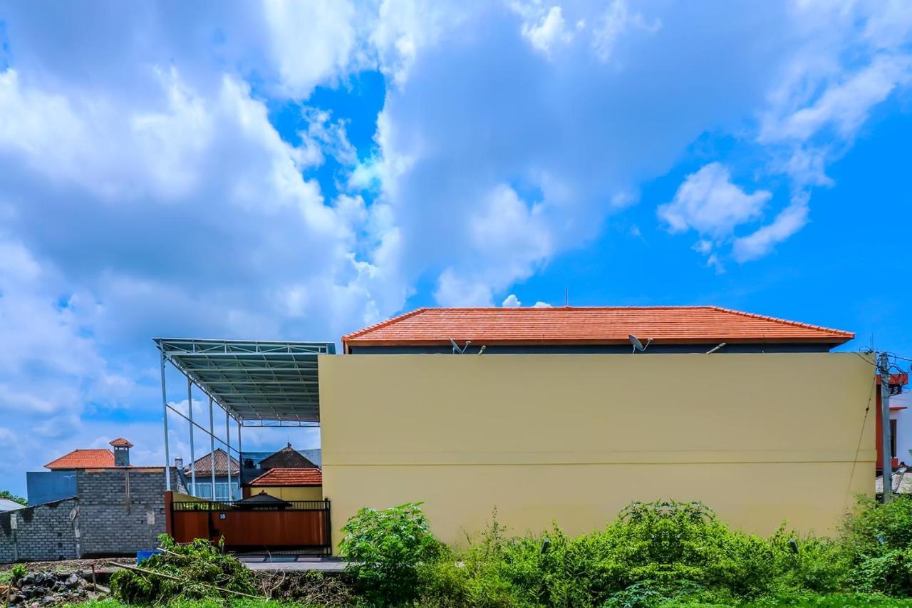 Dewi Uma House Hotel Denpasar  Luaran gambar